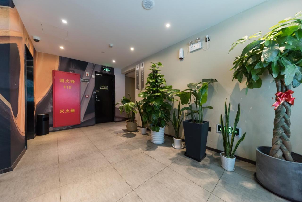 Ibis Shanghai Changshou Road Hotel Dış mekan fotoğraf